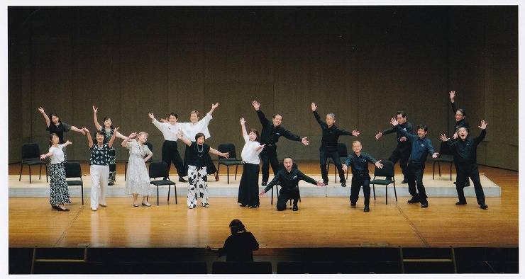 ��l�X�e�[�W�R